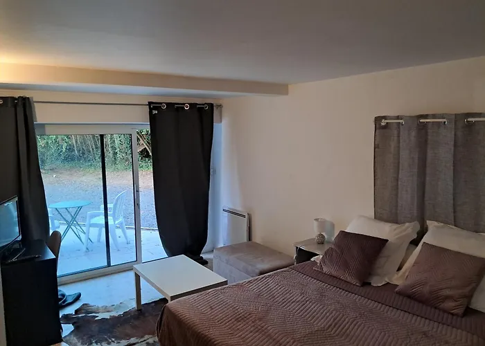 Independante Bed and Breakfast